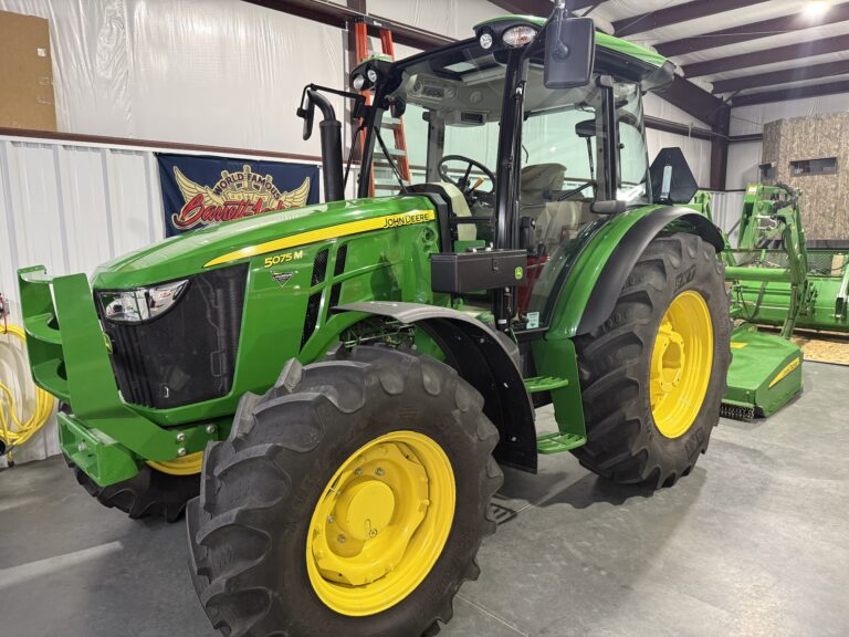 John Deere 5075M Tractor