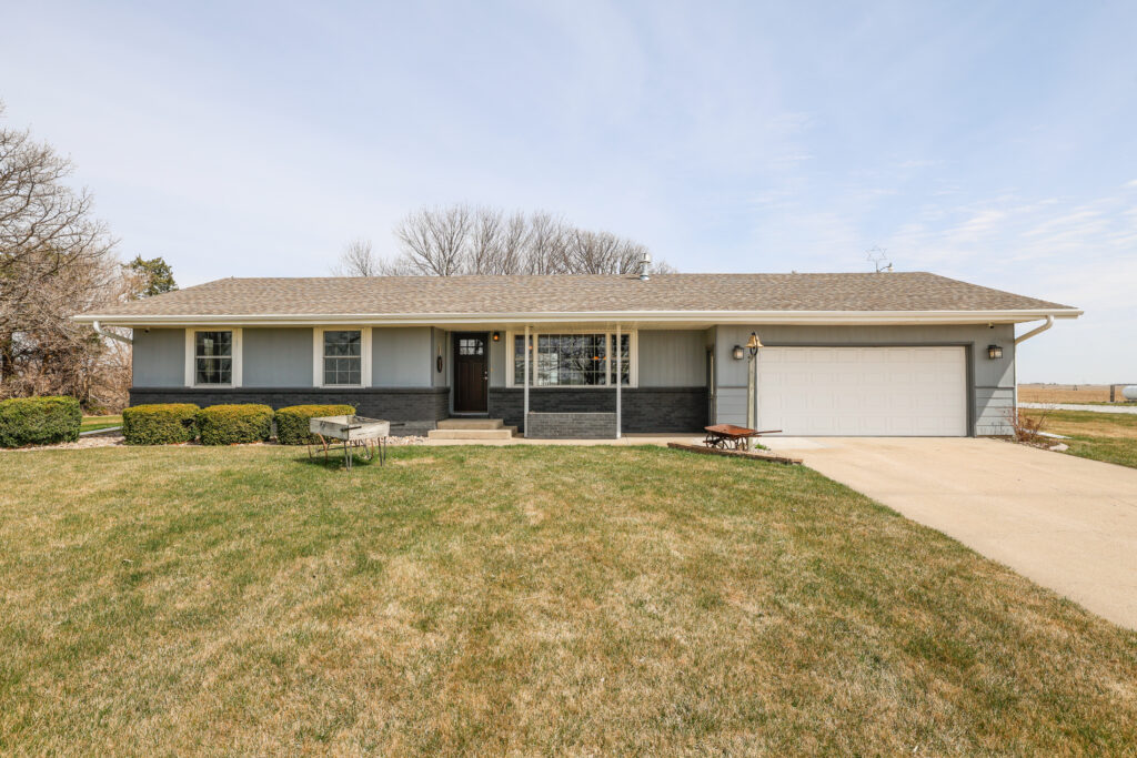 31660 Road P Harvard, NE