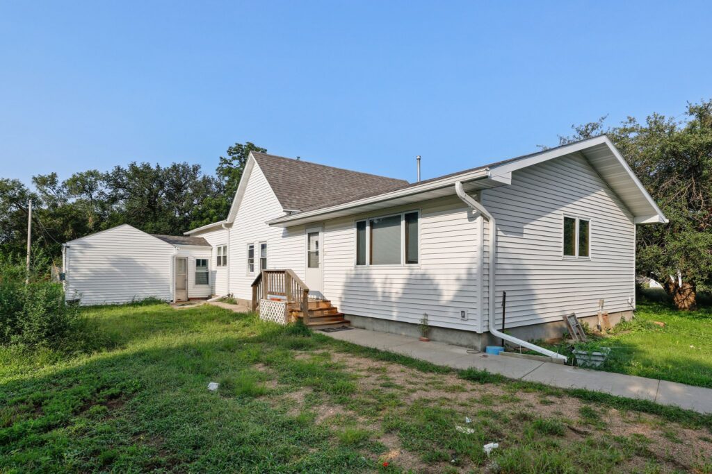 2240 E Pauline Blvd
