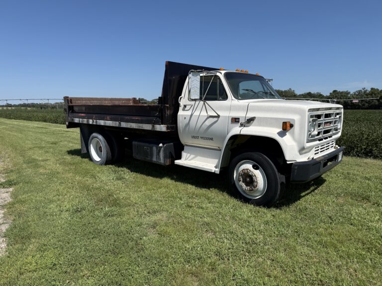 1987 GMC 7000 Dump Truck